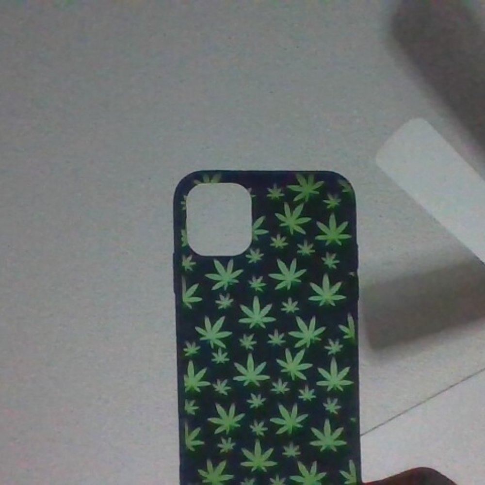 Phone cases - Picture 8 of 10